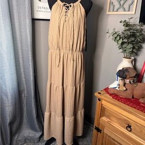 Elegant Beige Maxi Dress